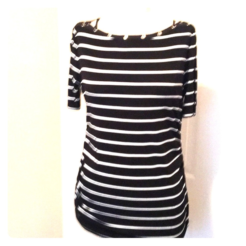 White House Black Market  top